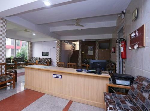 Hotel Matri Neer