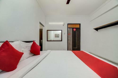 Hotel Oyo Flagship 488 Jntu