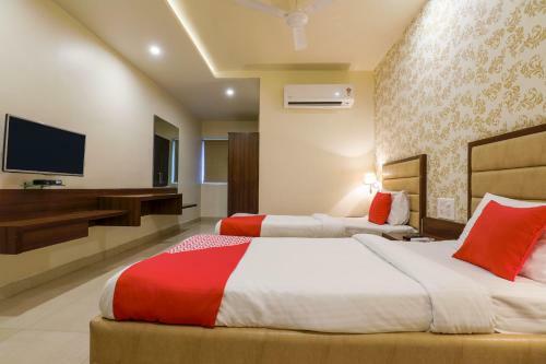 Hotel Oyo 4035 Spg Grand