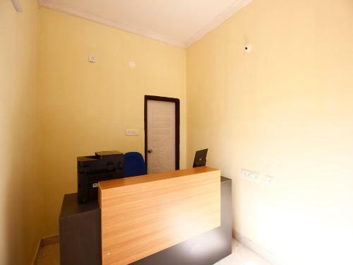 Hotel Oyo 23080 Flagship Siva Builders