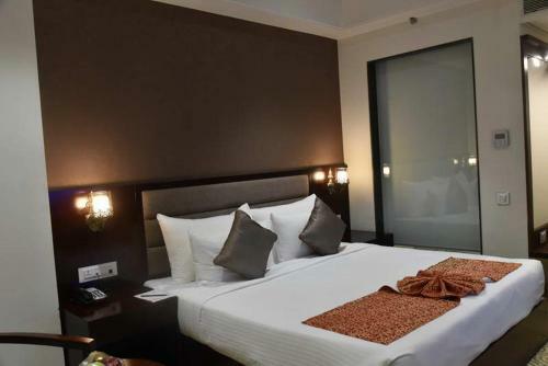 Pride Hotel & Convention Centre Indore