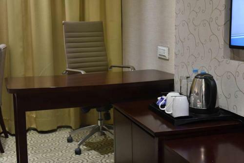 Pride Hotel & Convention Centre Indore