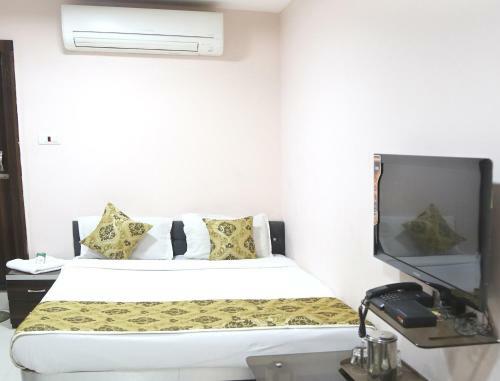 Oyo 3749 Hotel Krishna