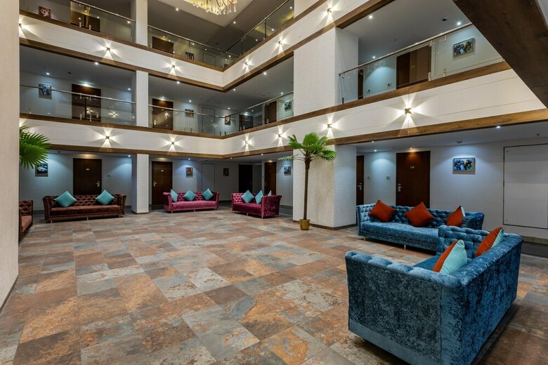 Hotel The Chandra Leela