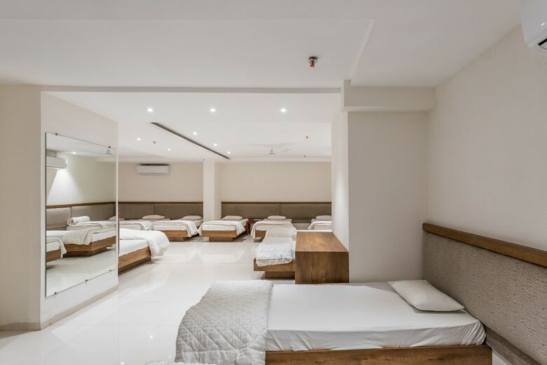 Hotel The Chandra Leela