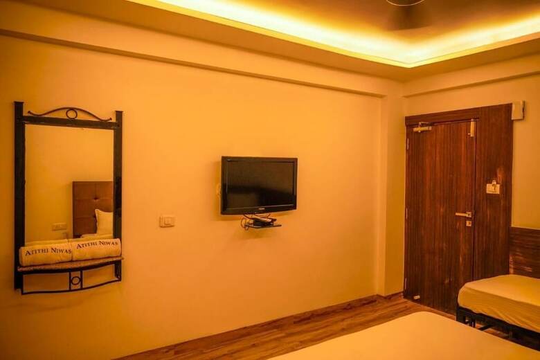 Hotel The Atithi Niwas
