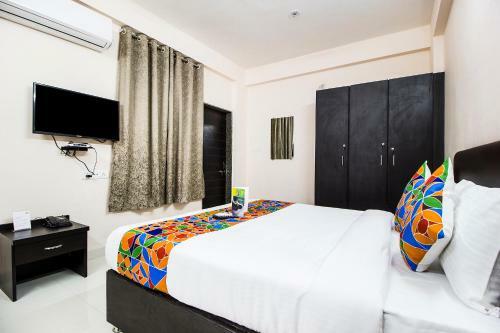 Oyo 27654 Hotel Grand Valley