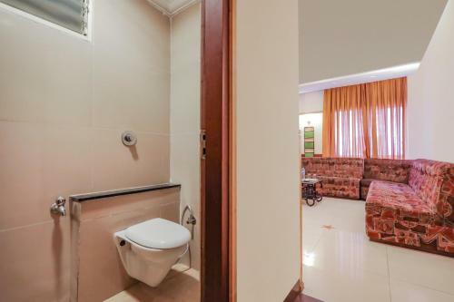 Hotel Treebo Trend Paradise, Indore