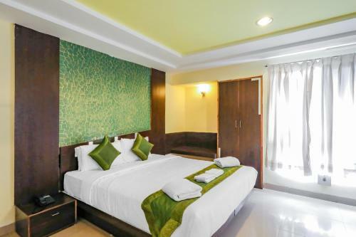 Hotel Treebo Trend Paradise, Indore