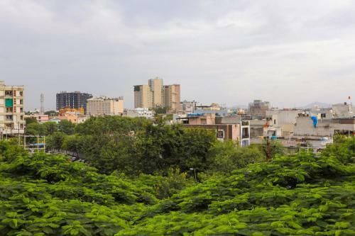 Hotel Treebo Trend Paradise, Indore