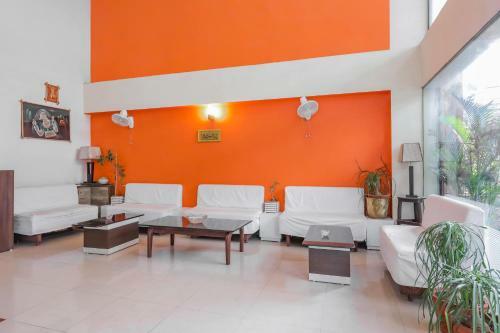 Hotel Treebo Trend Paradise, Indore