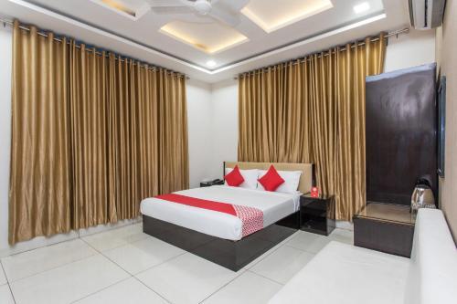 Oyo 22319 Hotel Prem Bandhan