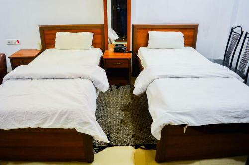 Hotel Good Luck-vijay Nagar