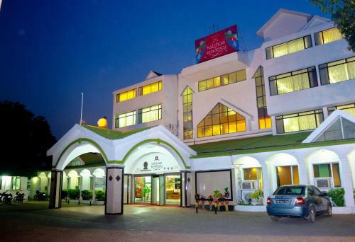 Hotel Mpt Kalchuri Residency, Jabalpur
