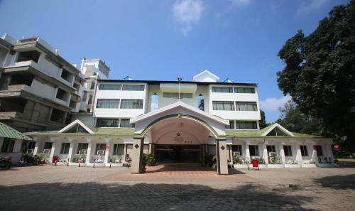 Hotel Mpt Kalchuri Residency, Jabalpur