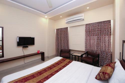 Oyo 9757 Hotel Siddharth