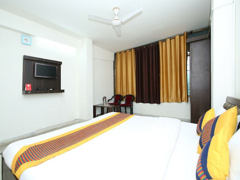 Oyo 8170 Hotel Datt Residency