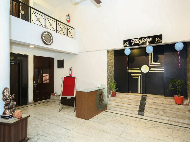 Oyo 8170 Hotel Datt Residency