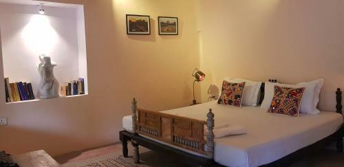 Hostal Summer Garden