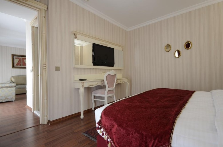 Hotel Muyan Suites