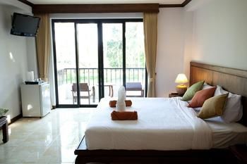 Hotel Coconut Beach Resort