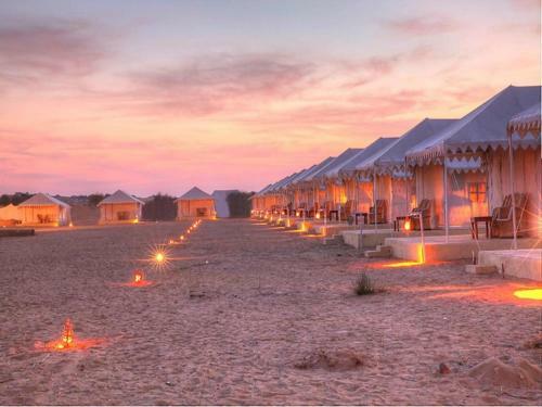 Hotel Heritage Desert Safari