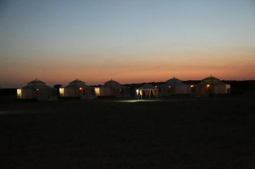 Hotel Real Desert Man Safari Camp