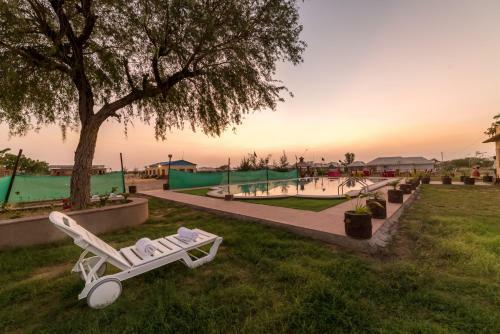 Hotel Moonlight Nature Resort And Camps