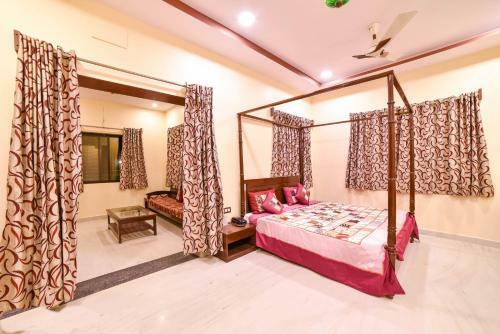 Hotel Moonlight Nature Resort And Camps