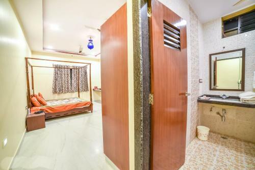 Hotel Moonlight Nature Resort And Camps