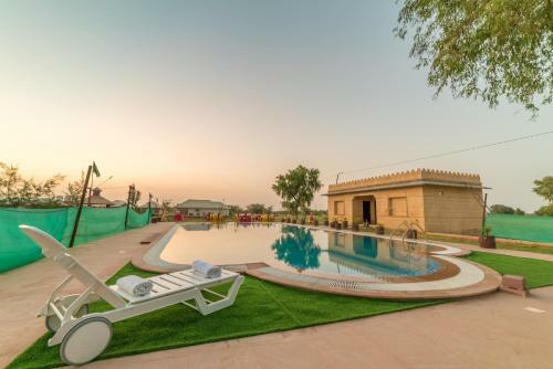 Hotel Moonlight Nature Resort And Camps