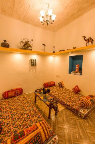 Locomo Hostel - A Heritage Property