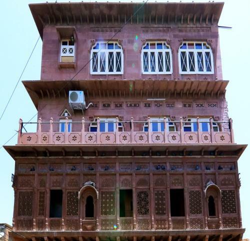 Chanod Haveli