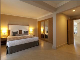 Hotel Paloma Oceana Resort