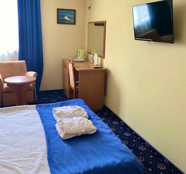 Kozatskiy Hotel
