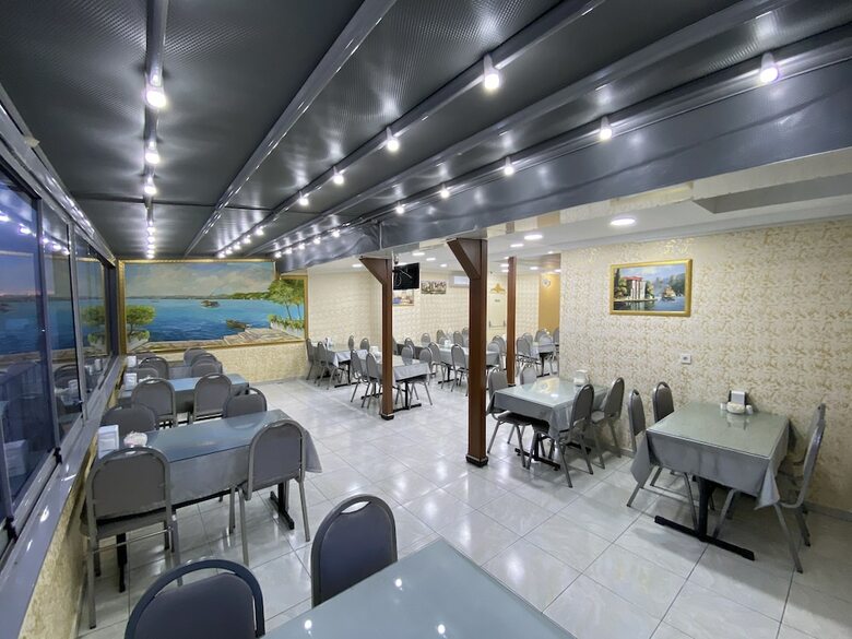 Grand Oral Hotel