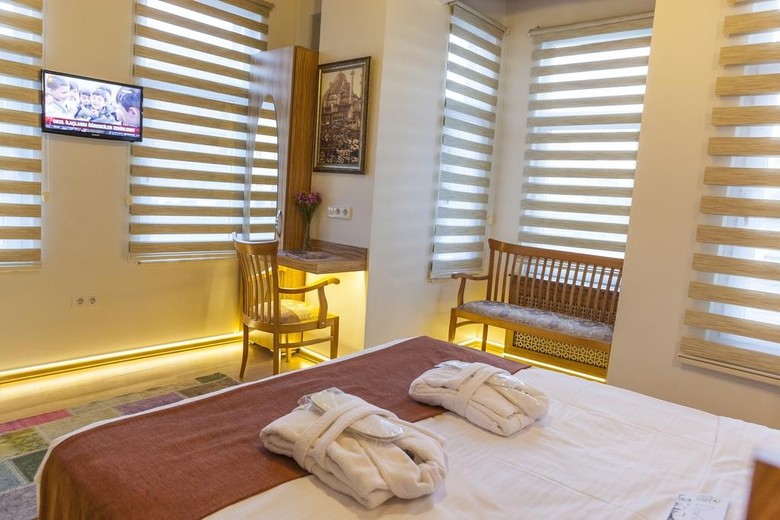 Fides Hotel