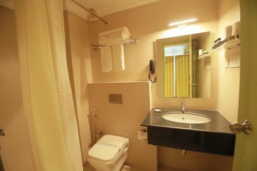 Hotel Amruthu Residency