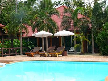 Hotel Green View Village Resort