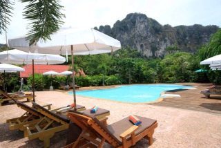 Hotel Green View Village Resort
