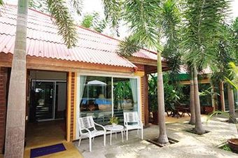 Hotel Green View Village Resort
