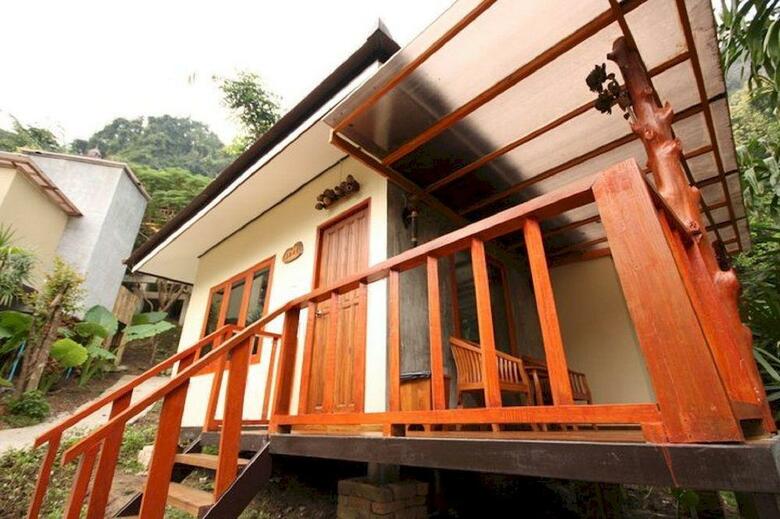 Hotel Railay Phutawan Resort