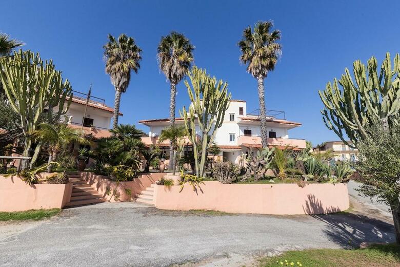 Hotel Residence Esmeraldo