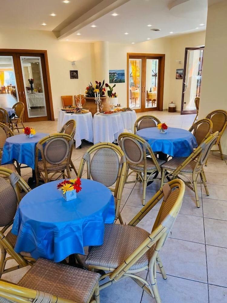 Hotel Residence Esmeraldo