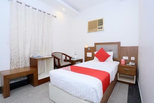 Oyo 24682 Hotel Soorya