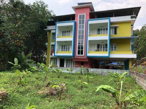 En Jays Residency (service Apartments)