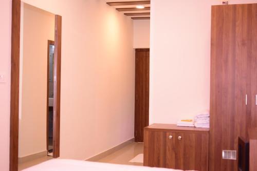 Hotel Alhind Calicut Tower