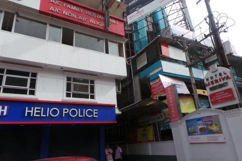 Hotel Meriya Residency