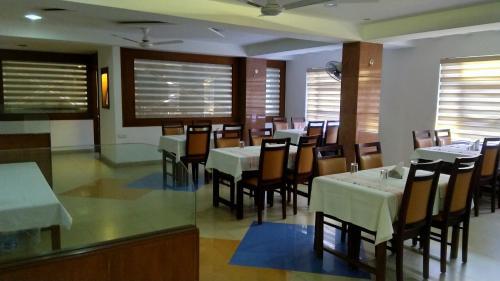 Hotel Meriya Residency