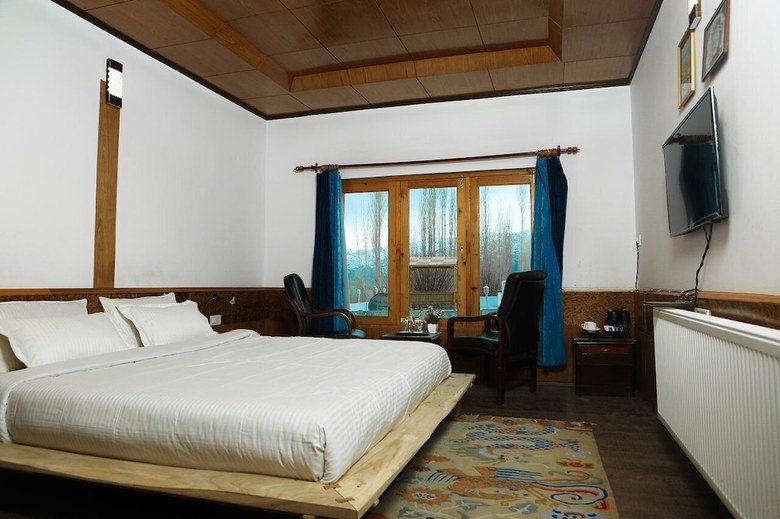Hotel Cho Palace